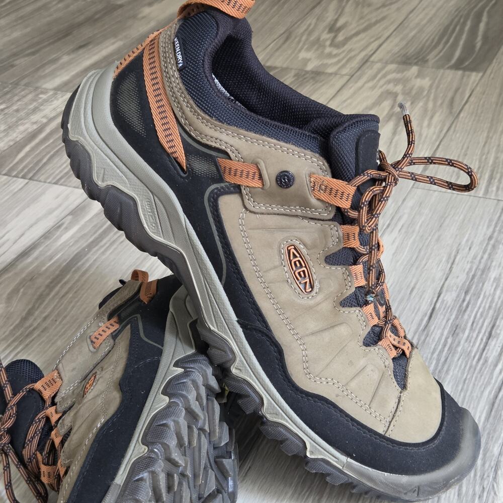 KEEN Targhee IV Men's 13 Waterproof Hiking Shoes, Sea Turtle/Roasted Pecan Color